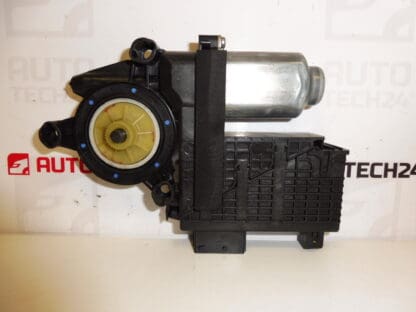 Motor ľavého predného okna Citroën C4 Picasso 9682495880 9221CZ