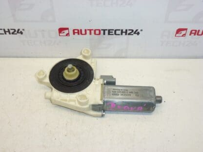 Motor sťahovania pravého predného okna Peugeot 307 9634457280 9222J8