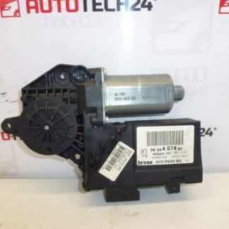 Motor sťahovania pravého predného okna Peugeot 307 9634457480 9222N3