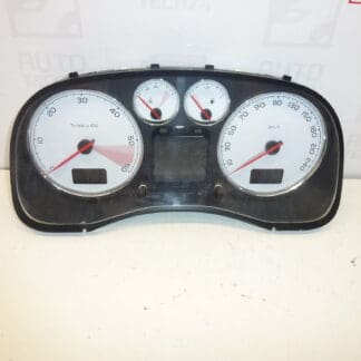 Tachometer Peugeot 307 II najazdených 239000 km 9655925880