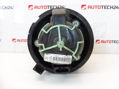 Ventilátor kúrenia Valeo Peugeot 308 T1011131B 6441CZ